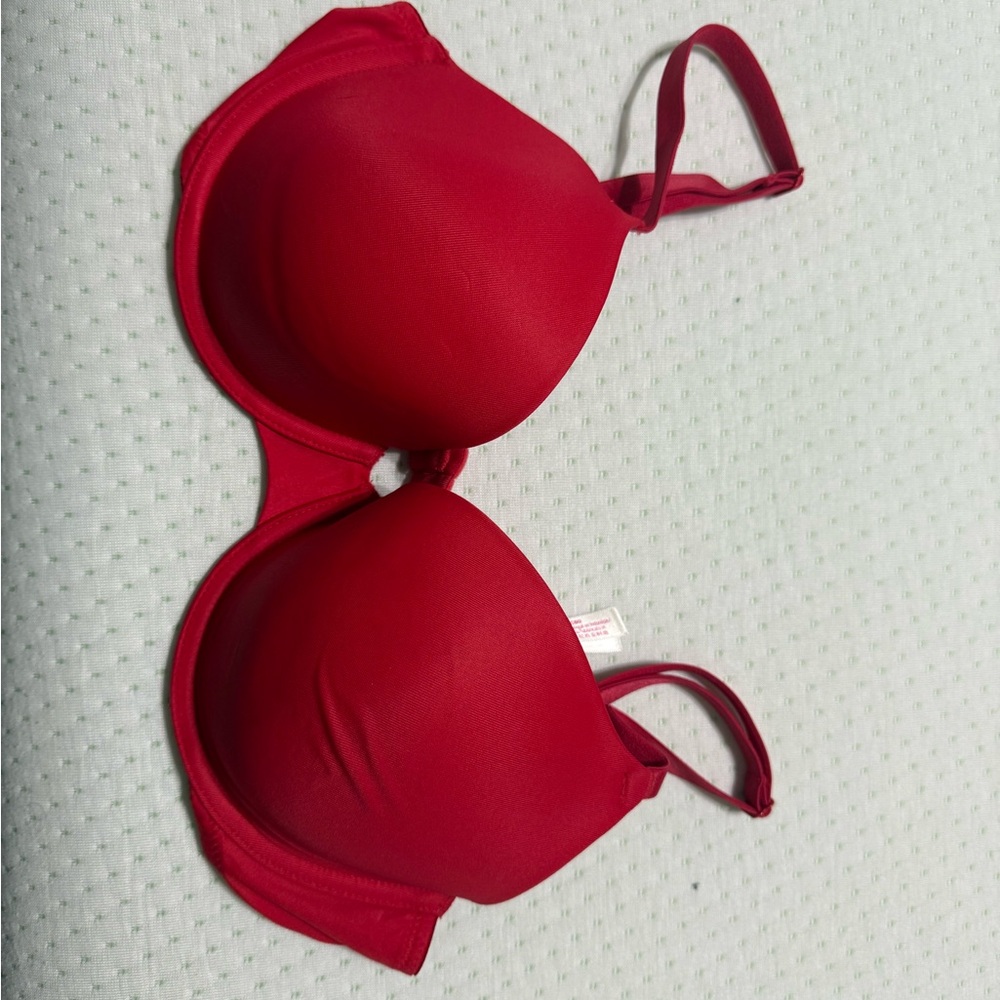 Victoria's Secret Vibrant Red Bra